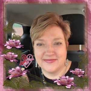 Meet your Posher, Pam